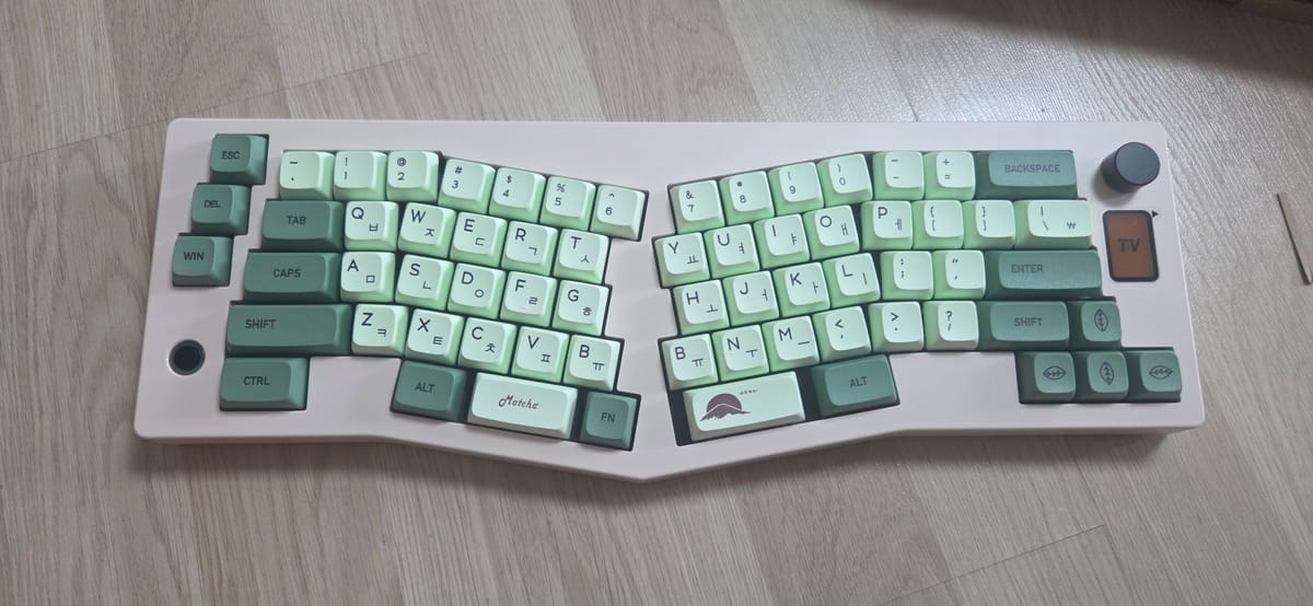 앨리스 배열 키보드 ABM066 조립기